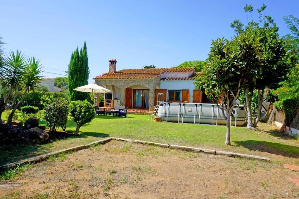 Casa En Con Piscina En La Costa Brava *