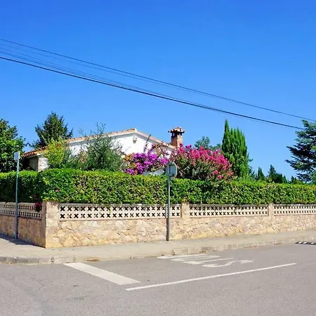 Casa En Viladamat Con Piscina En La Costa Brava Exterior photo