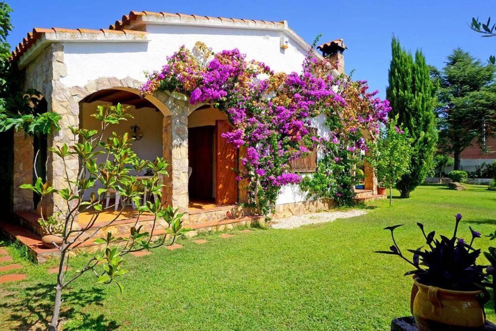 Ferienhaus Casa En Con Piscina En La Costa Brava *